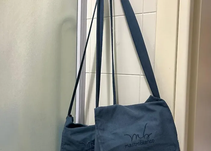 公寓 Testi Experience